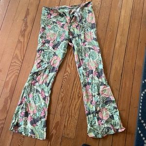 Gimaguas floral pants size M